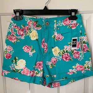 🌺NWT PacSun Floral High Rise Shorts🌺